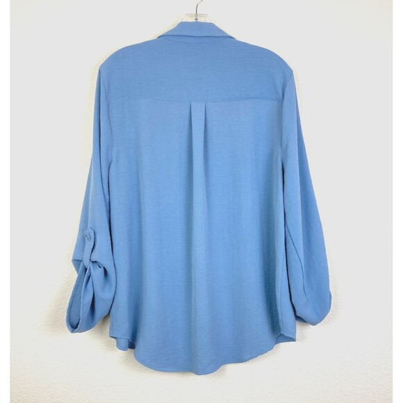 Zac & Rachel Women's V-Neck Button Up Blouse Size M Blue Roll Tab Sleeve Pockets - Picture 5 of 7